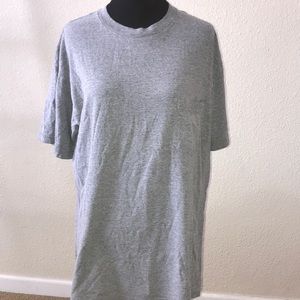 Grey t-shirt